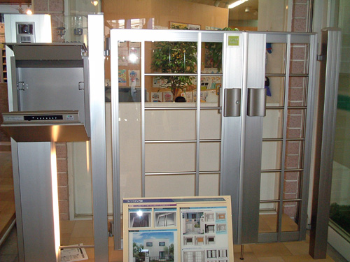 外構〜2007.新製品：機能門柱と門扉